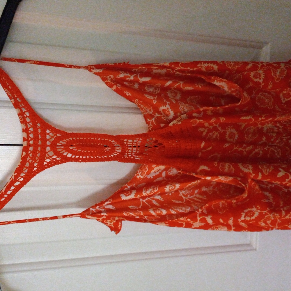 Dress - Picture 2 of 3